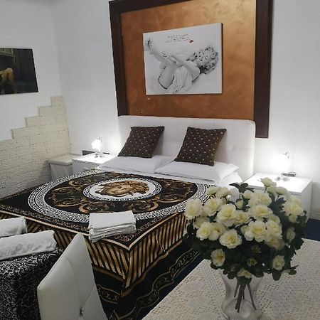 Marilyn Apartment Reggio di Calabria Exterior photo