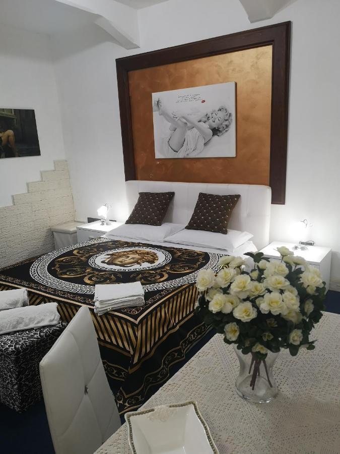 Marilyn Apartment Reggio di Calabria Exterior photo